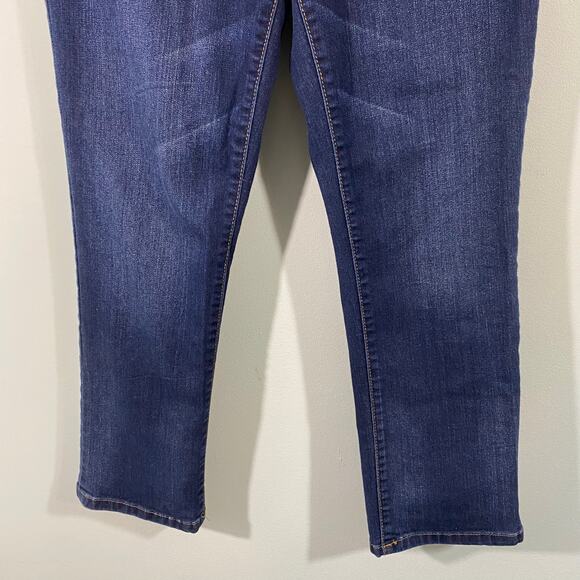 INC International Concepts Blue Med Wash Straight Leg Reg Fit Crop Jeans Size 8P - Picture 5 of 6